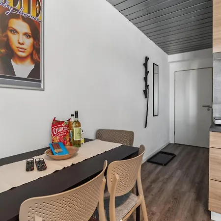 Stunning In - Dth315 Apartment